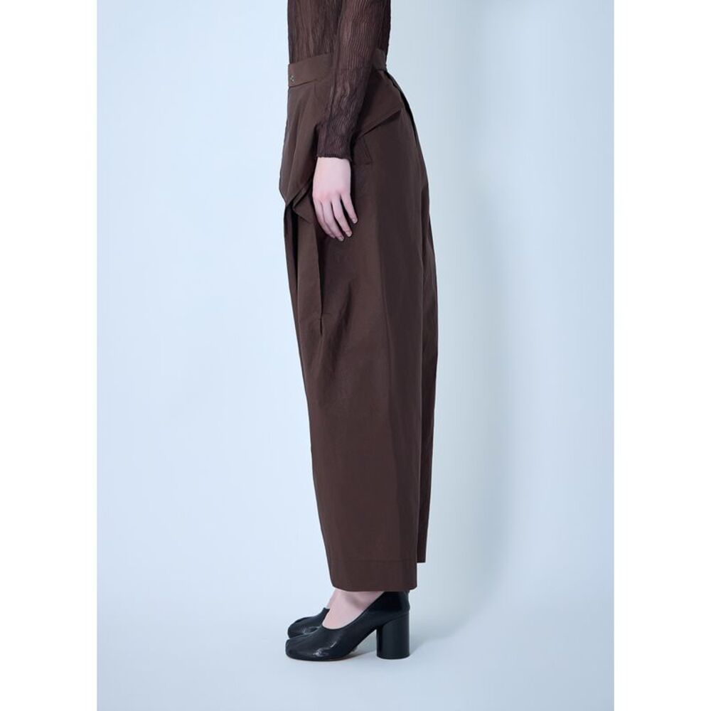 Issey Miyake Women Akimbo Woven Pants - Picture 3 of 6